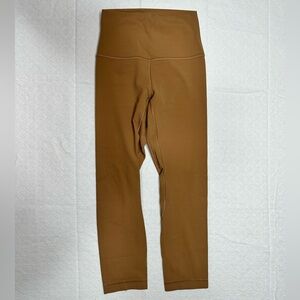 Womens Lululemon Leggings Capri Length Size 2 Tan